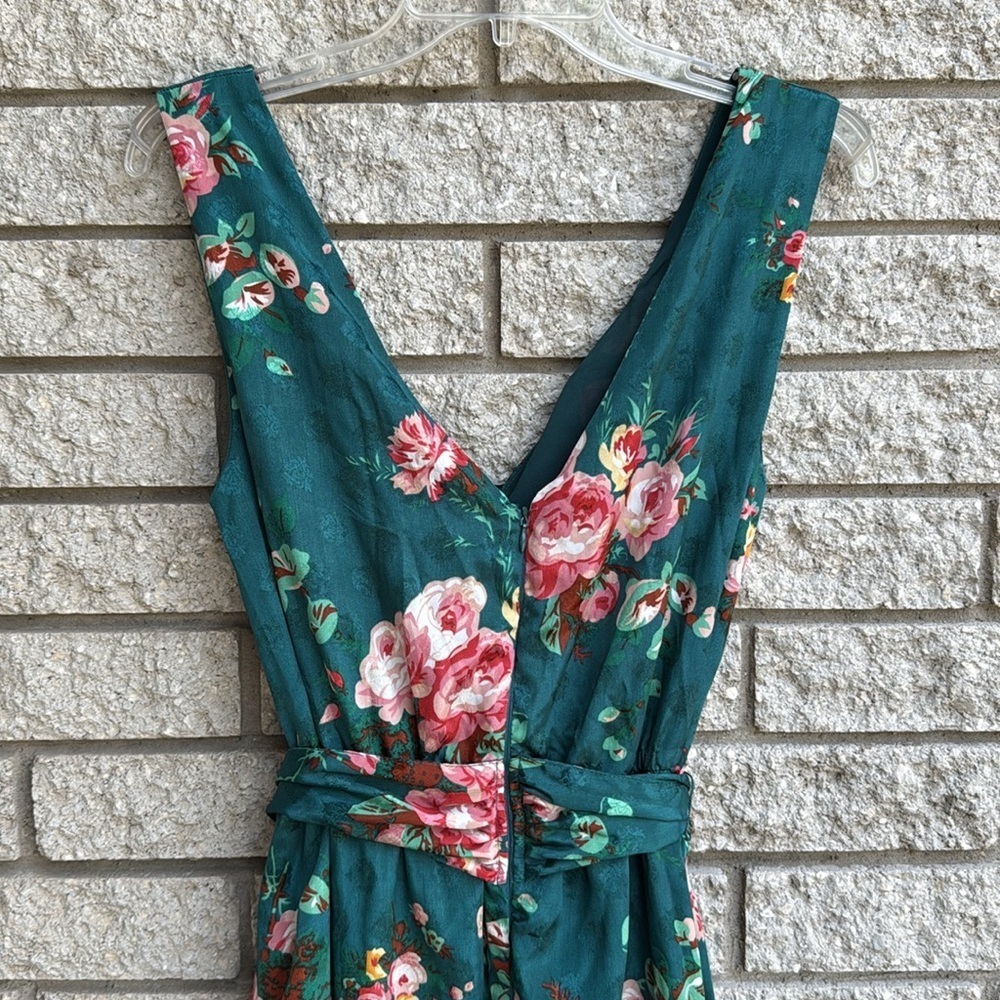 Walter Baker Kelson Green Floral Print V-Neck Sleeveless Midi Dress Size 6 - Picture 8 of 10
